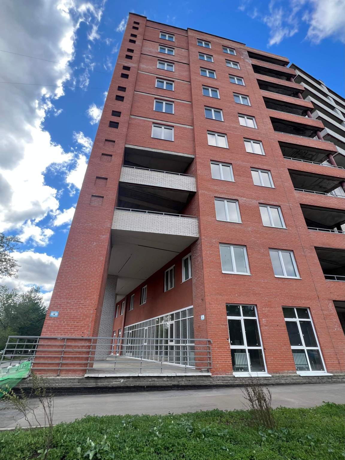 Офис на продажу в Омске, Яковлева улица, 15 фото №0