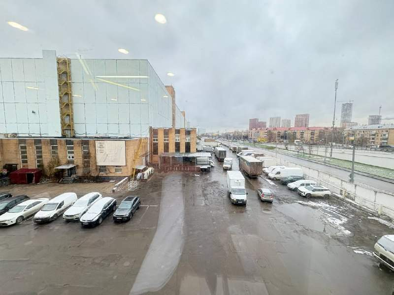 Сдам в аренду склад 1700 м.кв.