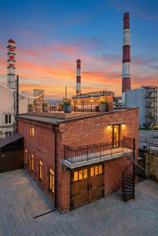 Продам торговое помещение 129.7 м.кв.