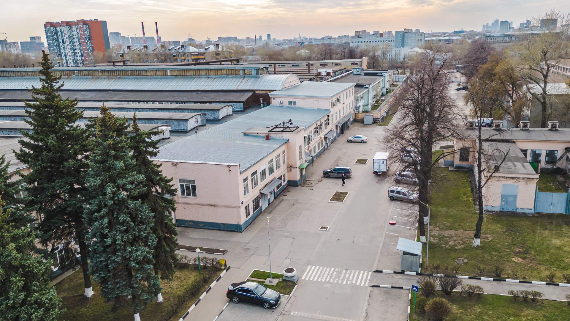 Сдам в аренду склад 861 м.кв.