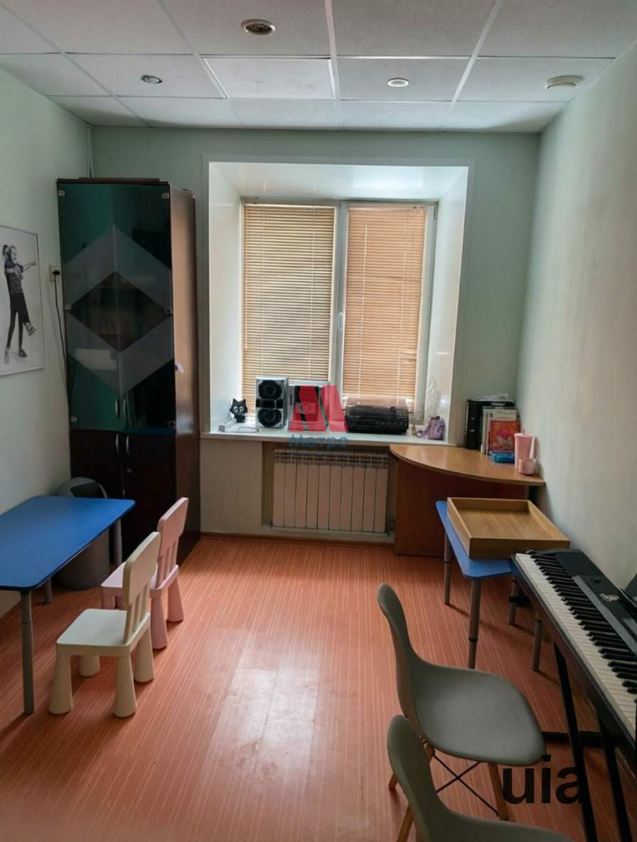 Сдам в аренду помещение свободного назначения 138 м.кв.