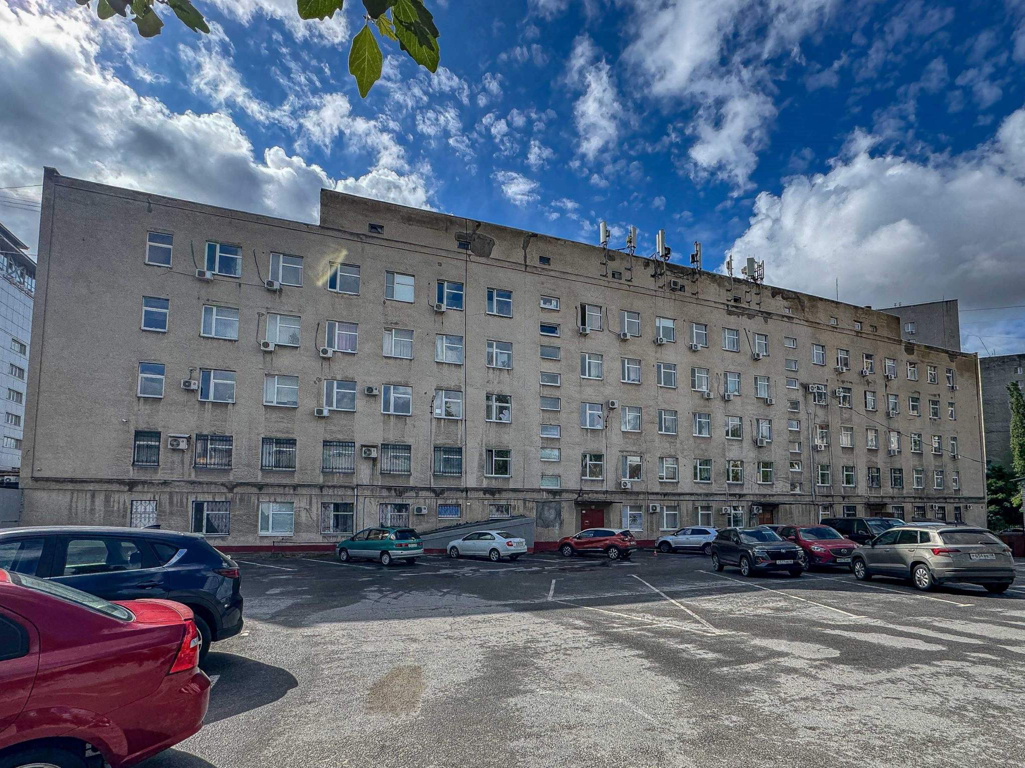 Продам офис 351 м.кв.
