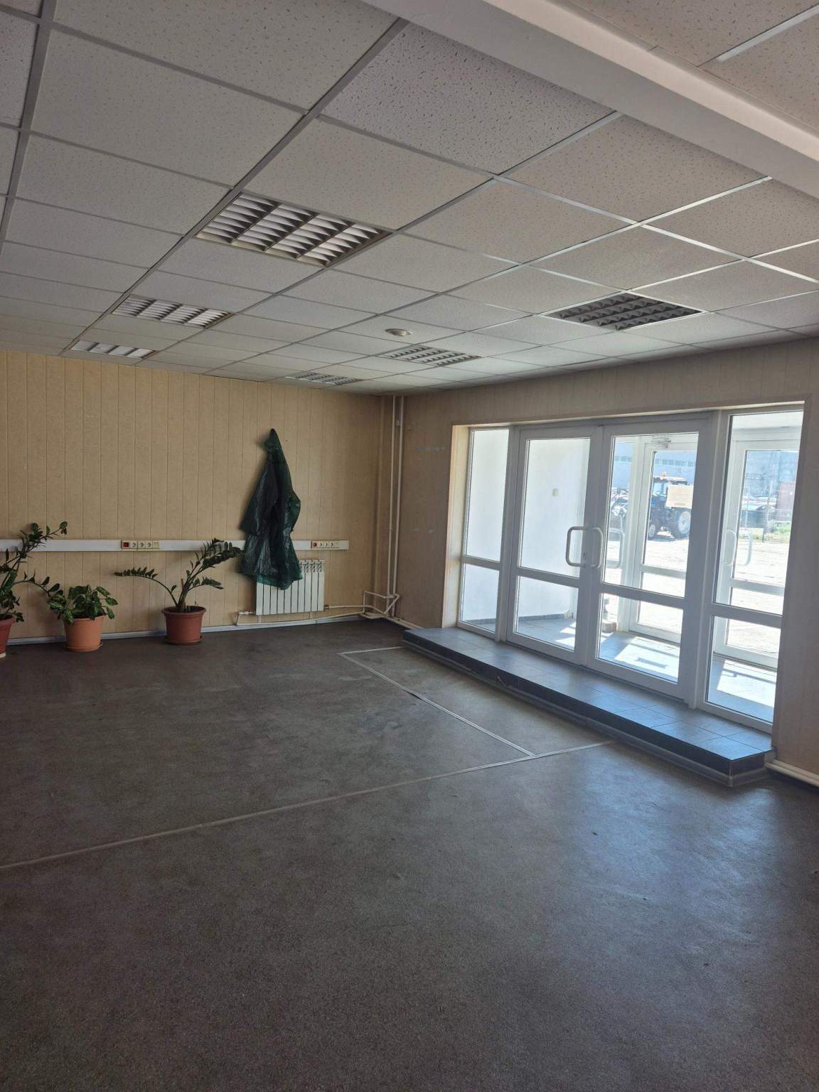 Сдам в аренду офис 100 м.кв.