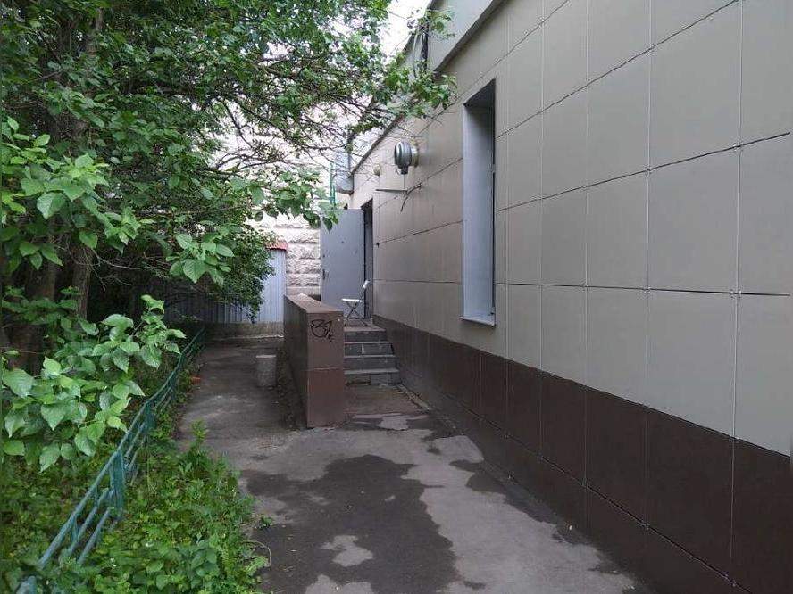 Продам магазин 380.8 м.кв.