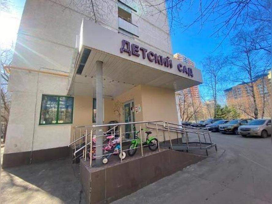 Продам магазин 250.2 м.кв.