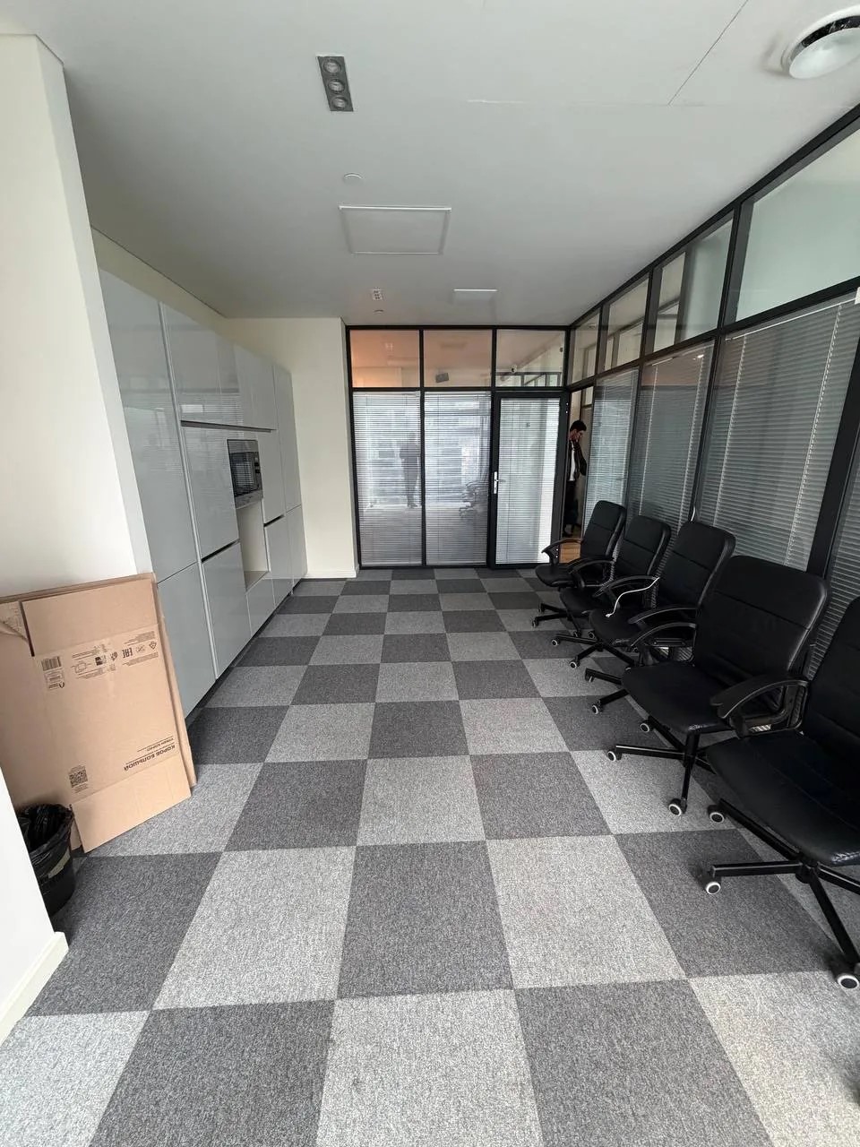 Сдам в аренду офис 189.1 м.кв.