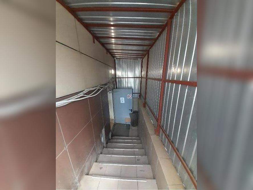 Продам магазин 1245.4 м.кв.