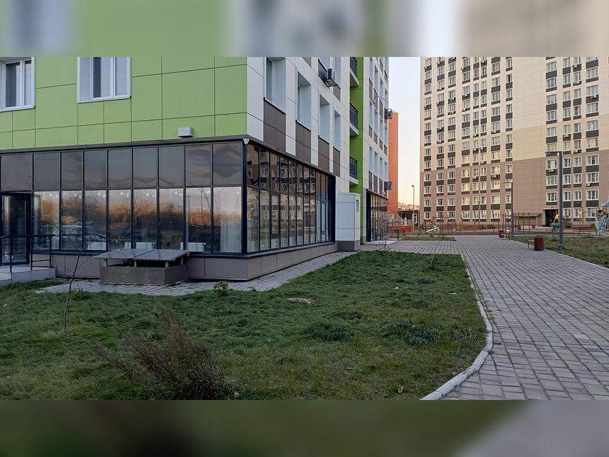 Продам магазин 121 м.кв.
