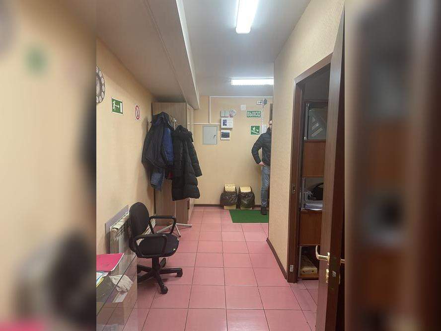 Продам склад 398.8 м.кв.