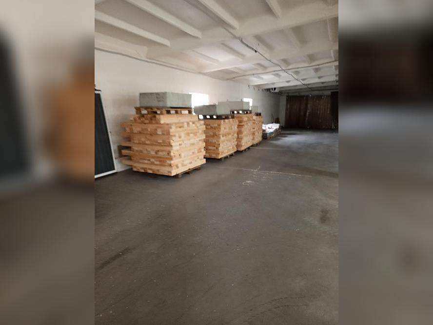 Продам помещение свободного назначения 1608.2 м.кв.