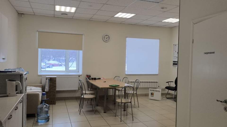 Продам офис 423.6 м.кв.