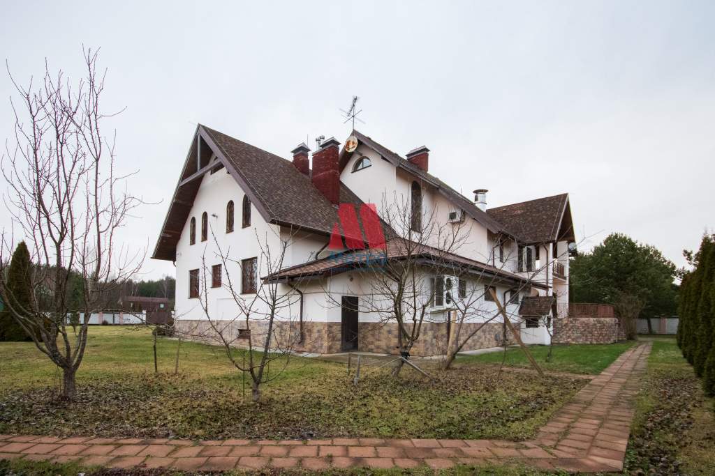 Коттедж на продажу в Коргише фото №0