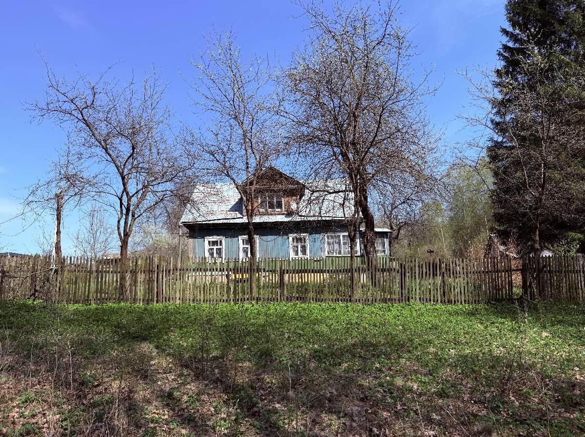 Продам земельный участок 1840 м.кв.