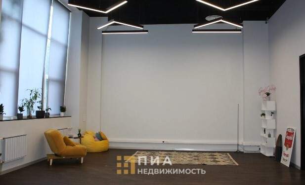 Сдам в аренду помещение свободного назначения 647 м.кв.