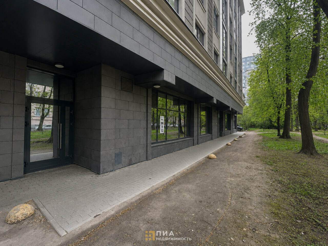 Сдам в аренду помещение свободного назначения 77.7 м.кв.