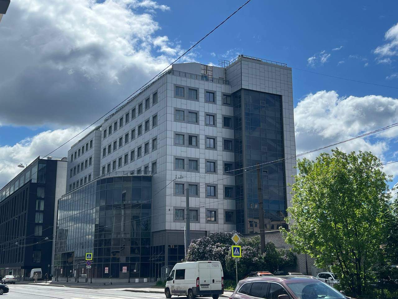Сдам в аренду помещение свободного назначения 91.3 м.кв.