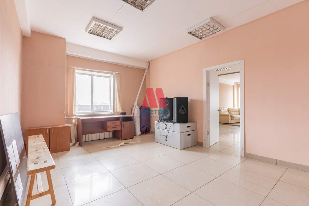 Сдам в аренду офис 173 м.кв.