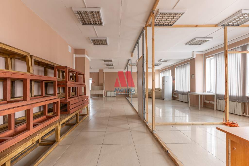 Сдам в аренду офис 173 м.кв.