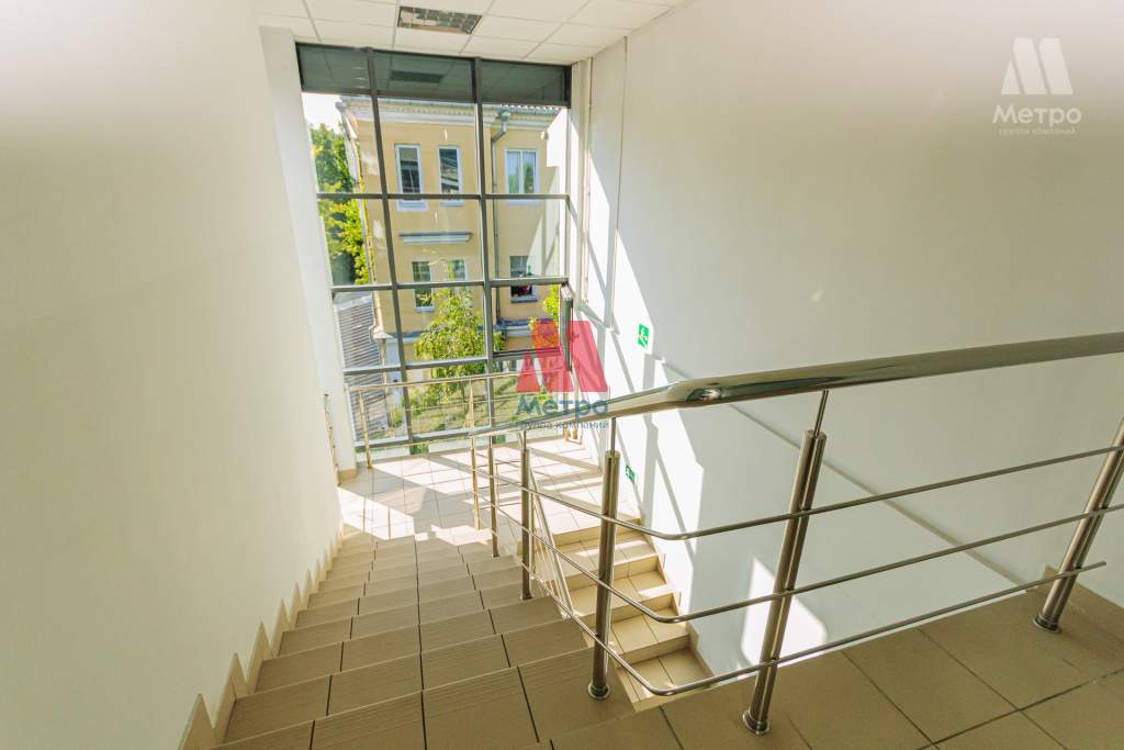 Сдам в аренду офис 500 м.кв.