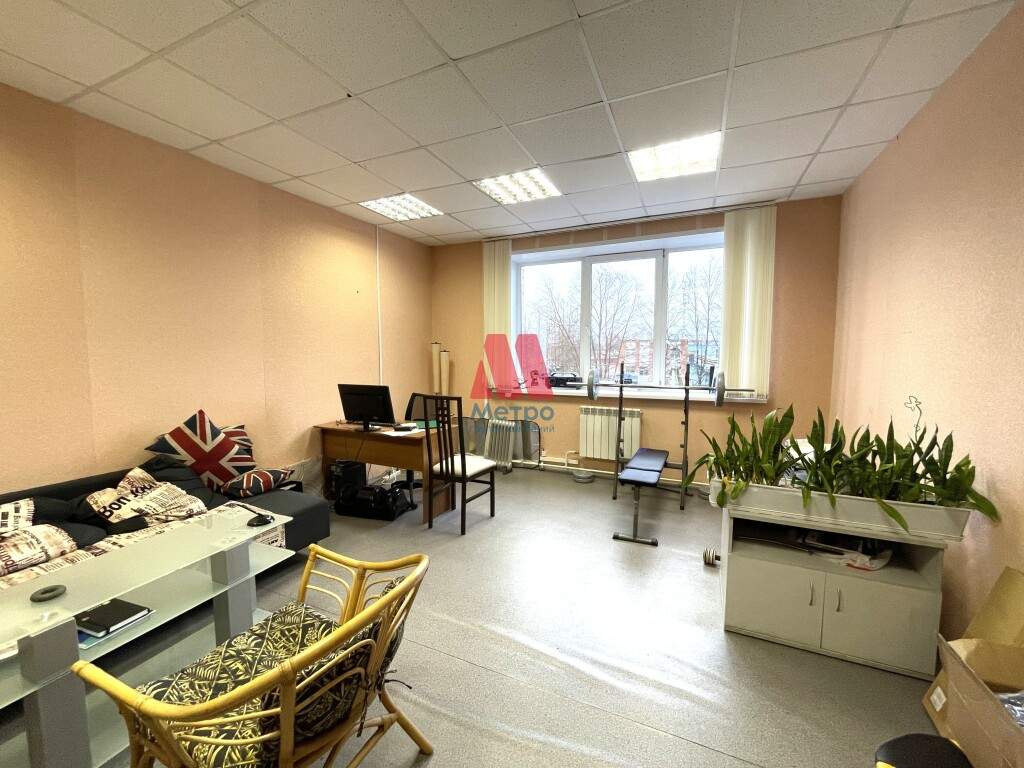 Продам офис 66.1 м.кв.