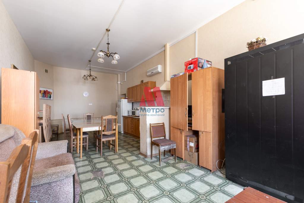 Продам помещение свободного назначения 241.6 м.кв.