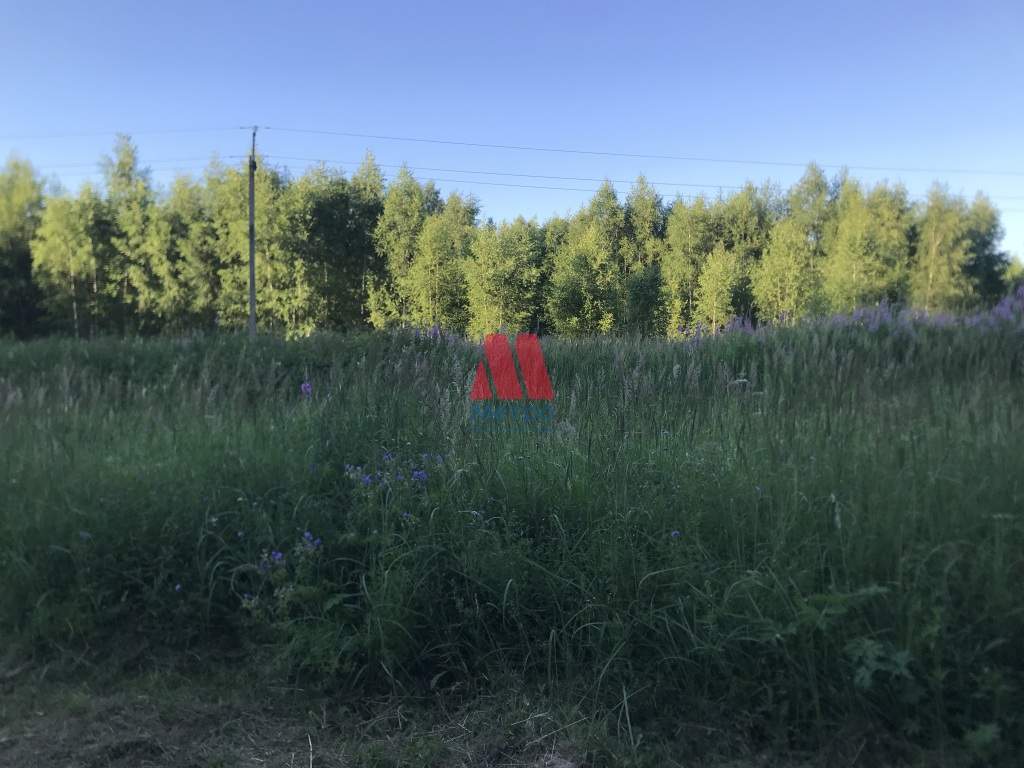 Продам земельный участок 1000 м.кв.