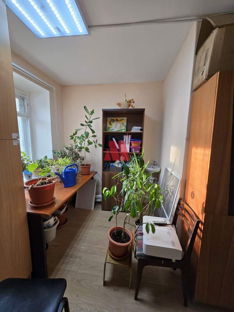 Сдам в аренду офис 200 м.кв.
