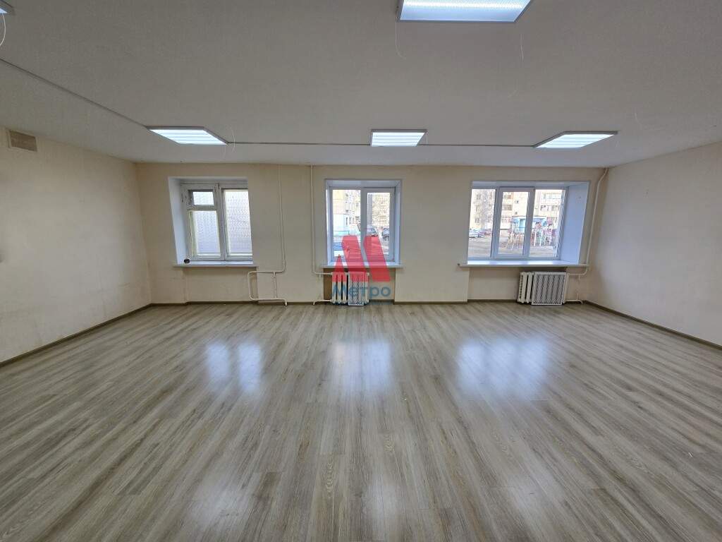 Сдам в аренду офис 200 м.кв.