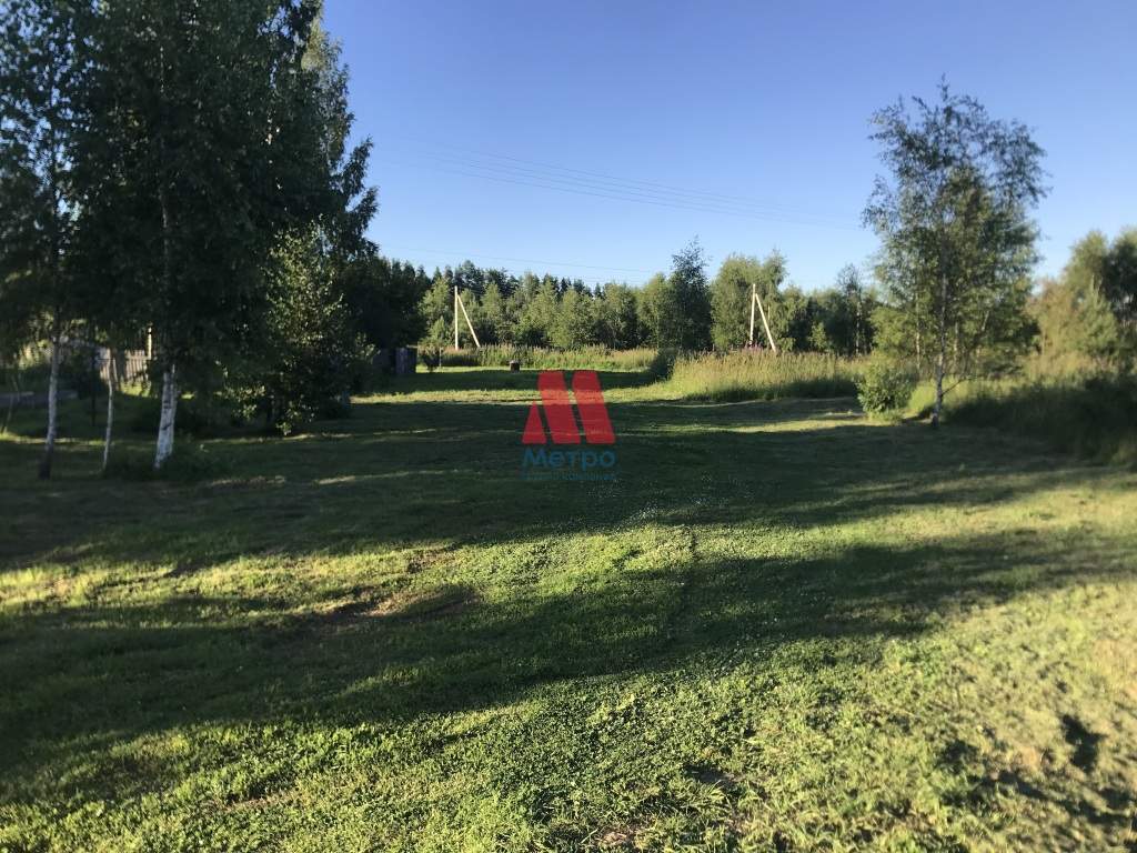 Продам земельный участок 1000 м.кв.