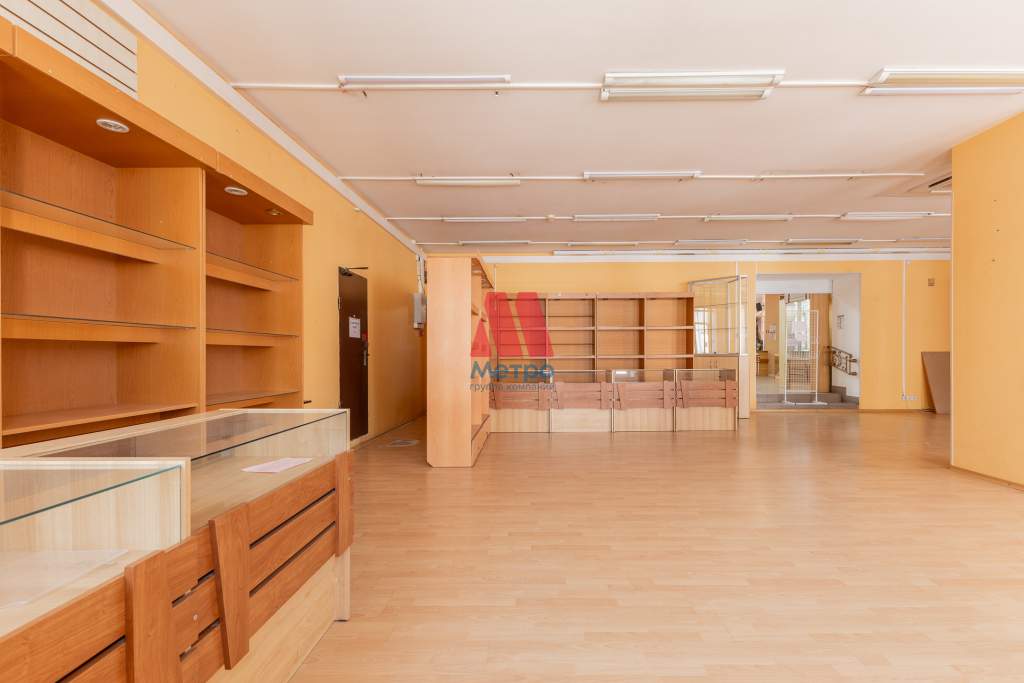 Продам помещение свободного назначения 241.6 м.кв.