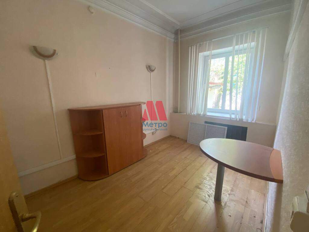 Сдам в аренду офис 563 м.кв.