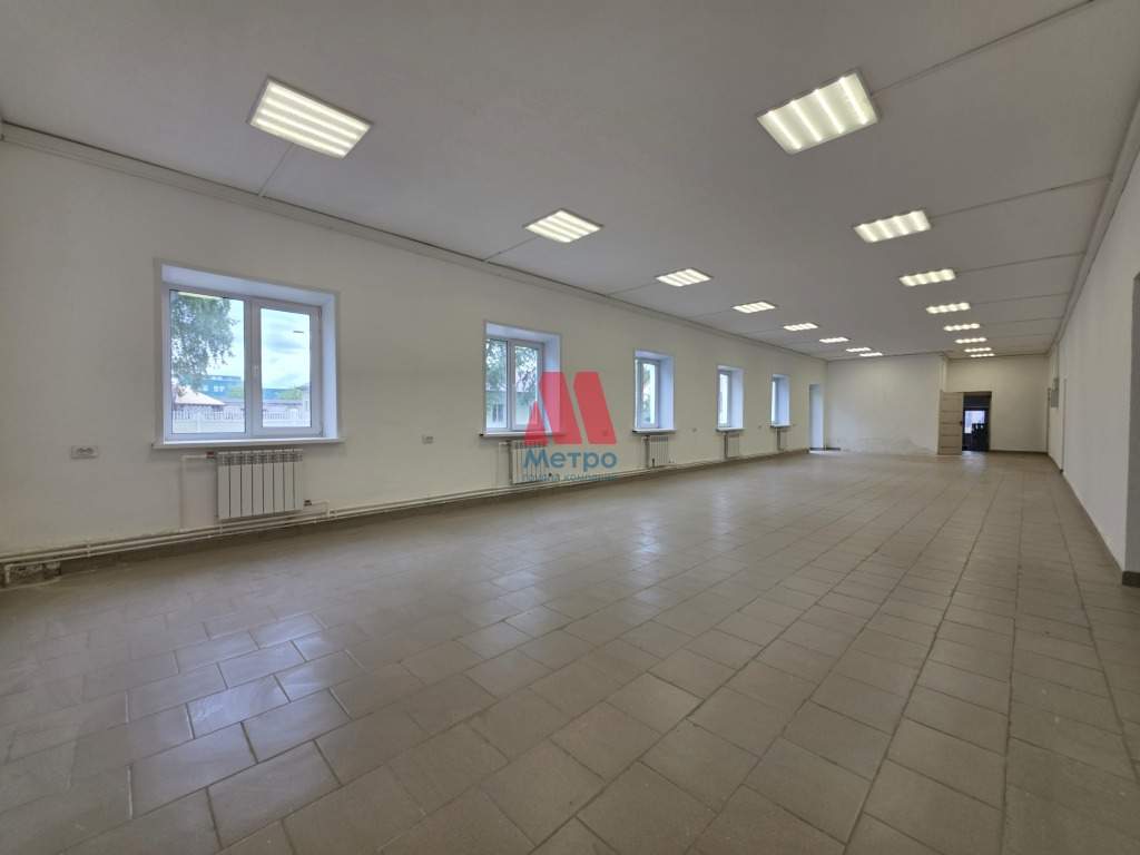 Сдам в аренду помещение свободного назначения 215 м.кв.