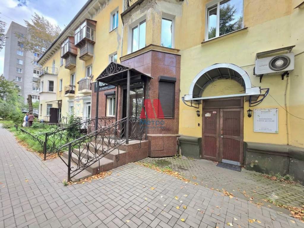 Сдам в аренду помещение свободного назначения 87 м.кв.