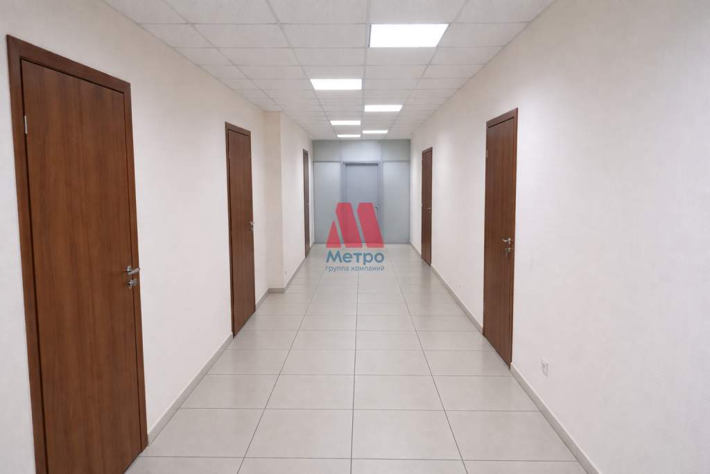 Сдам в аренду офис 300 м.кв.