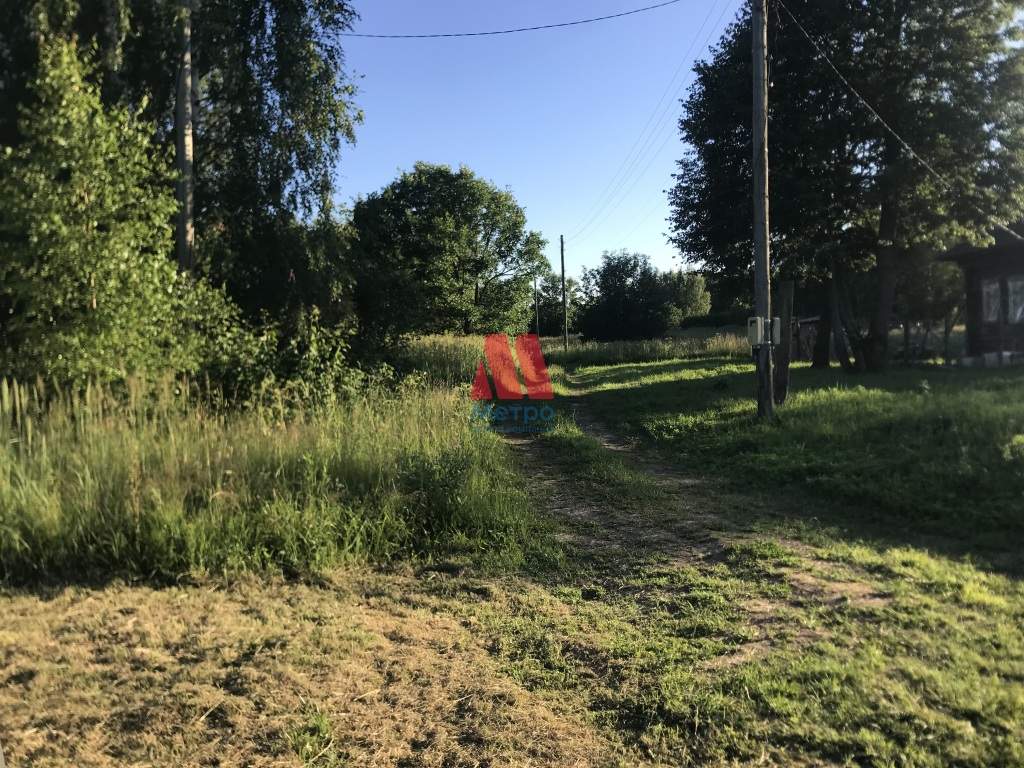 Продам земельный участок 1000 м.кв.