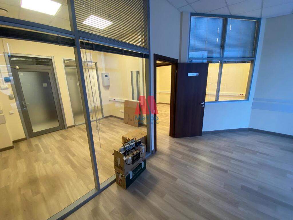 Сдам в аренду офис 52 м.кв.