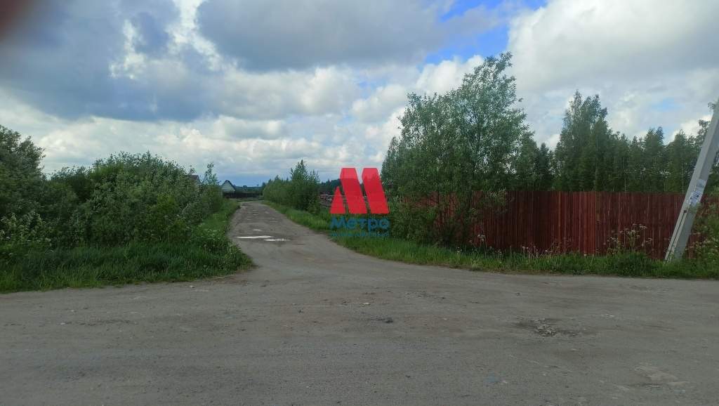 Продам земельный участок 5300 м.кв.