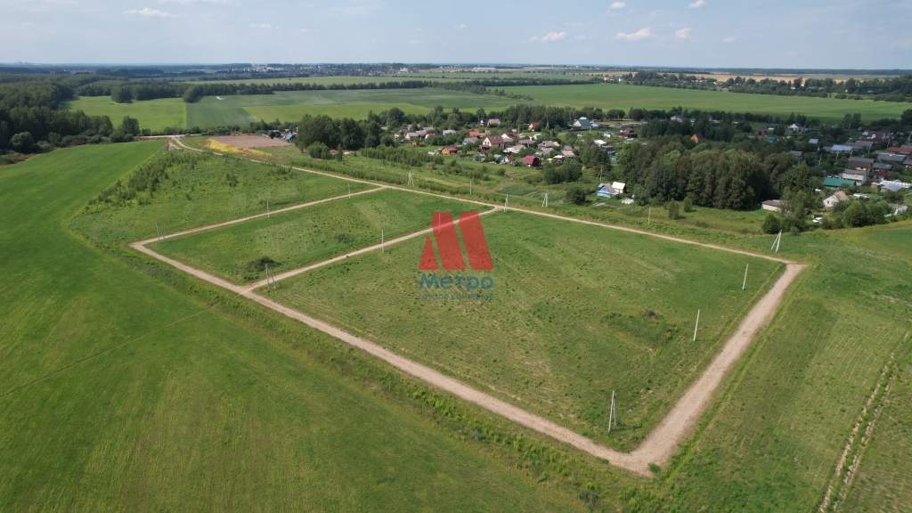 Продам земельный участок 5000 м.кв.