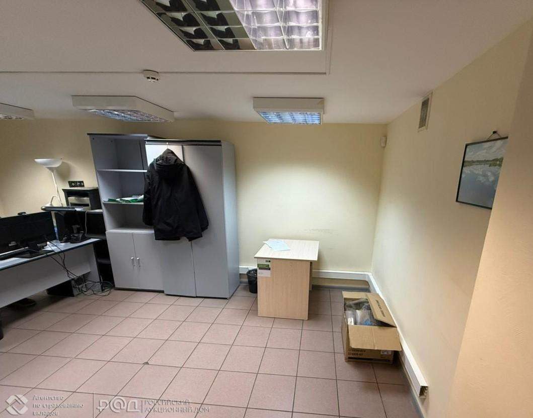 Продам офис 1283.2 м.кв.