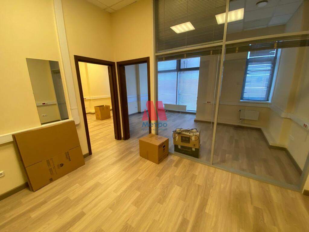Сдам в аренду офис 52 м.кв.