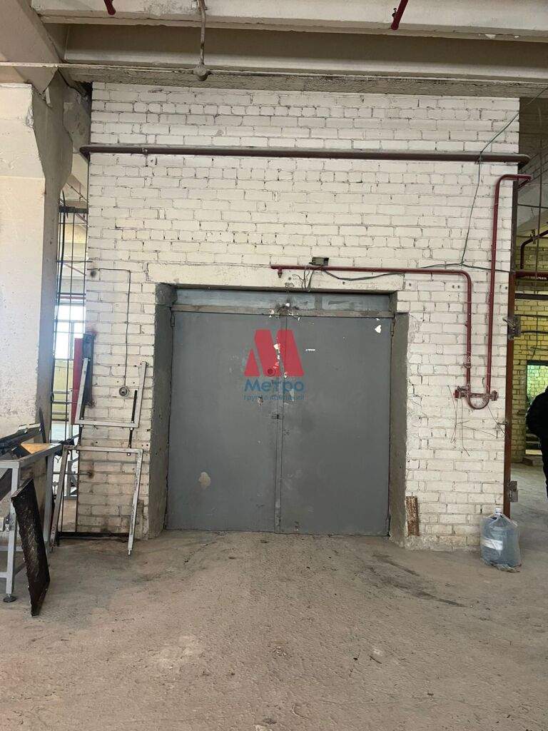 Сдам в аренду склад 1100 м.кв.