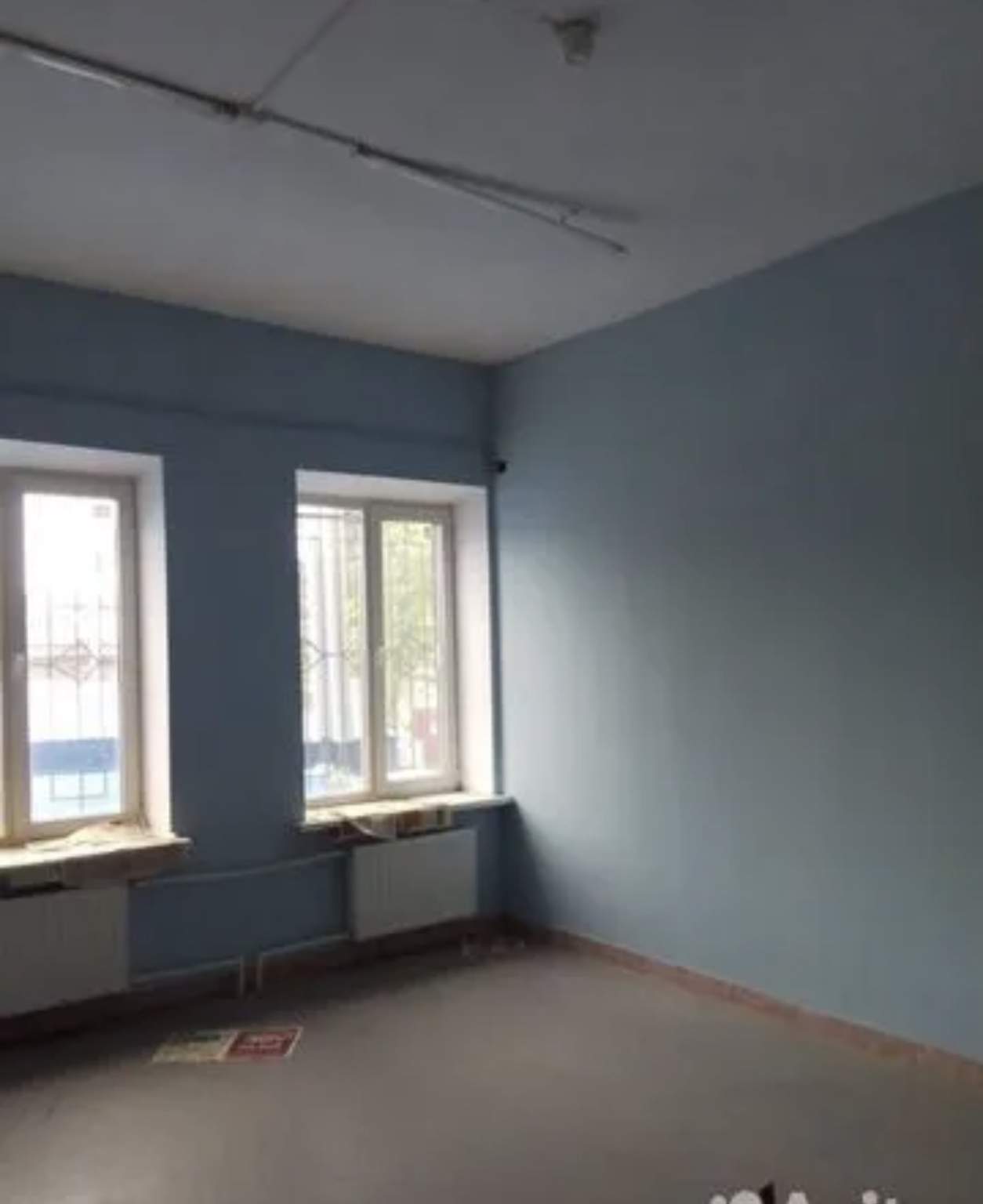 Сдам в аренду торговое помещение 400 м.кв.