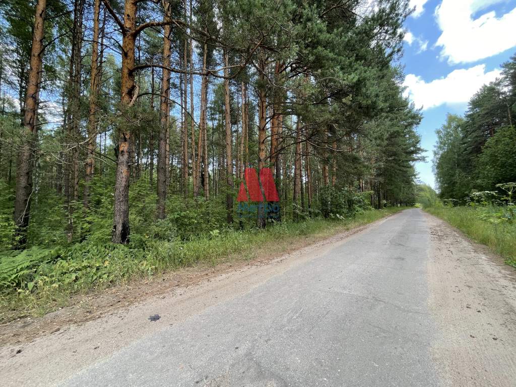 Продам земельный участок 5000 м.кв.