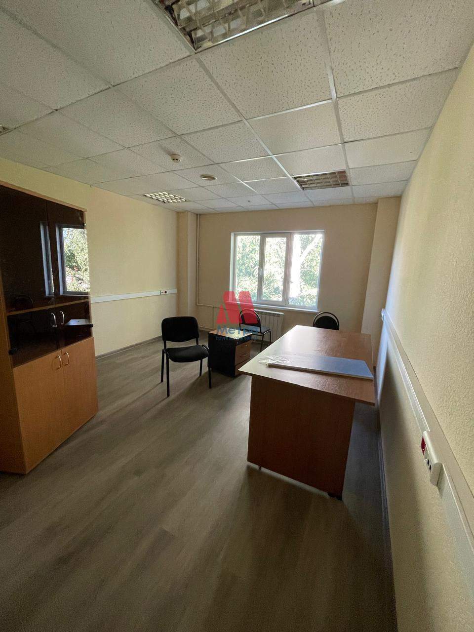 Сдам в аренду офис 22.5 м.кв.