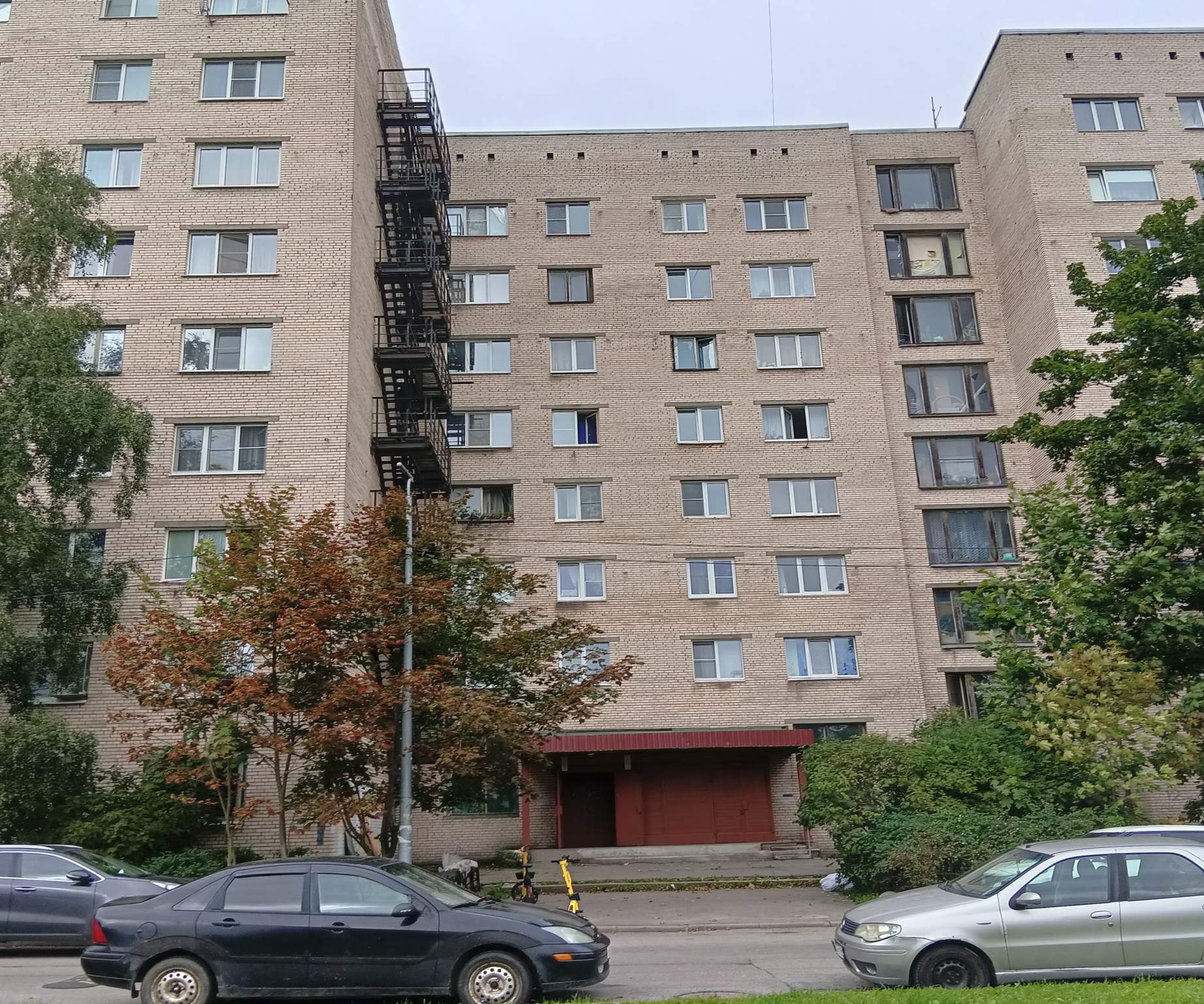 Продам офис 179.8 м.кв.