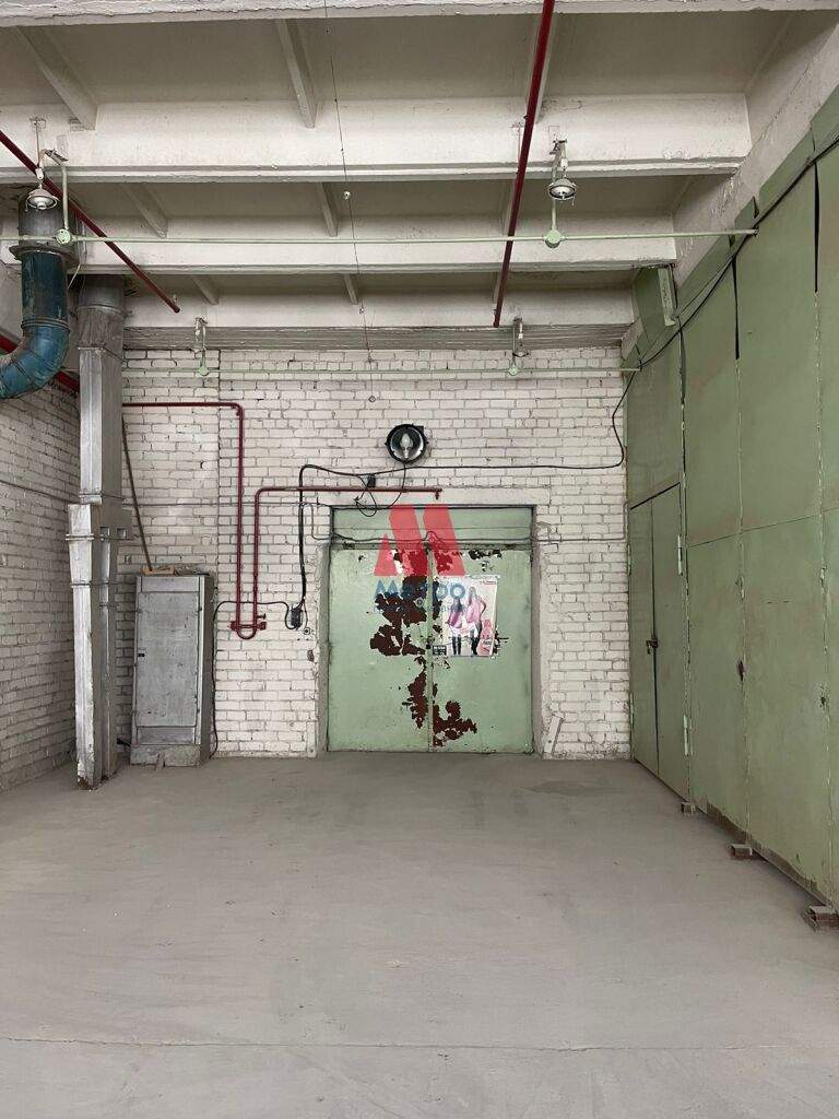 Сдам в аренду склад 1100 м.кв.