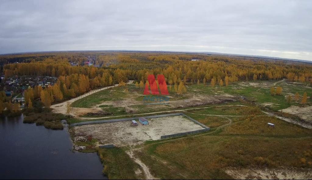 Продам земельный участок 1000 м.кв.