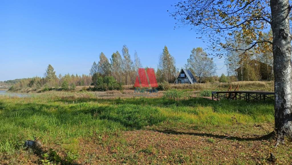 Продам земельный участок 3000 м.кв.