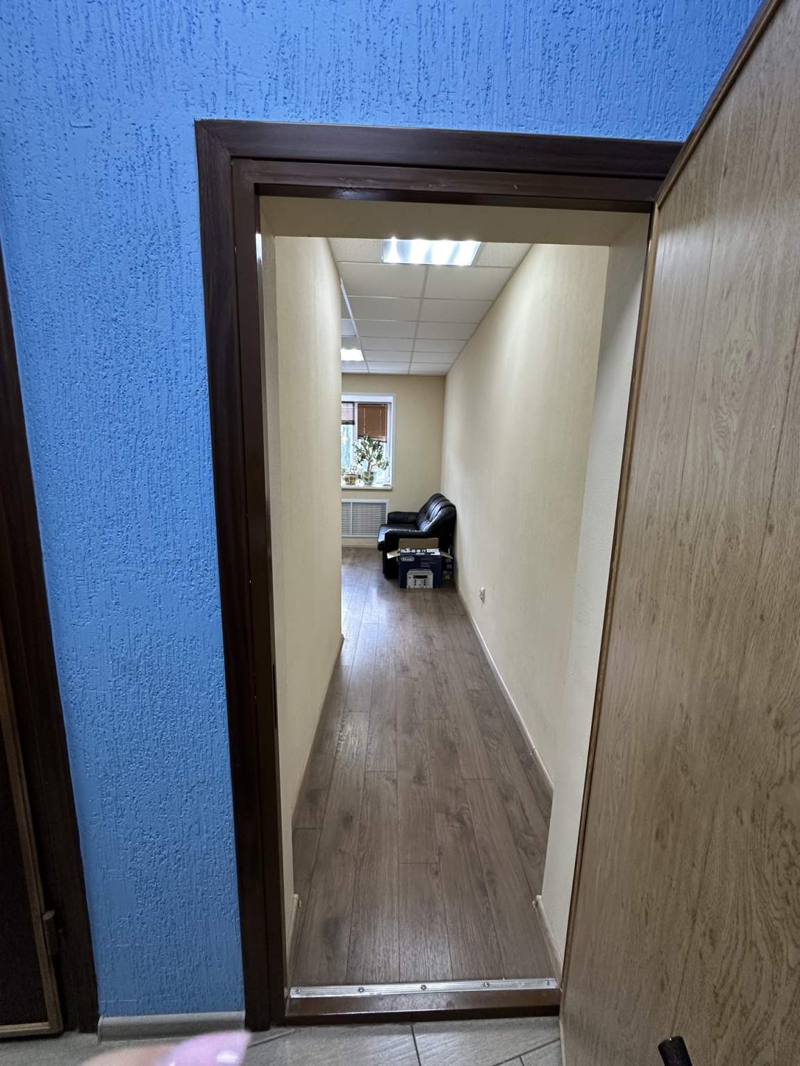 Продам офис 389 м.кв.
