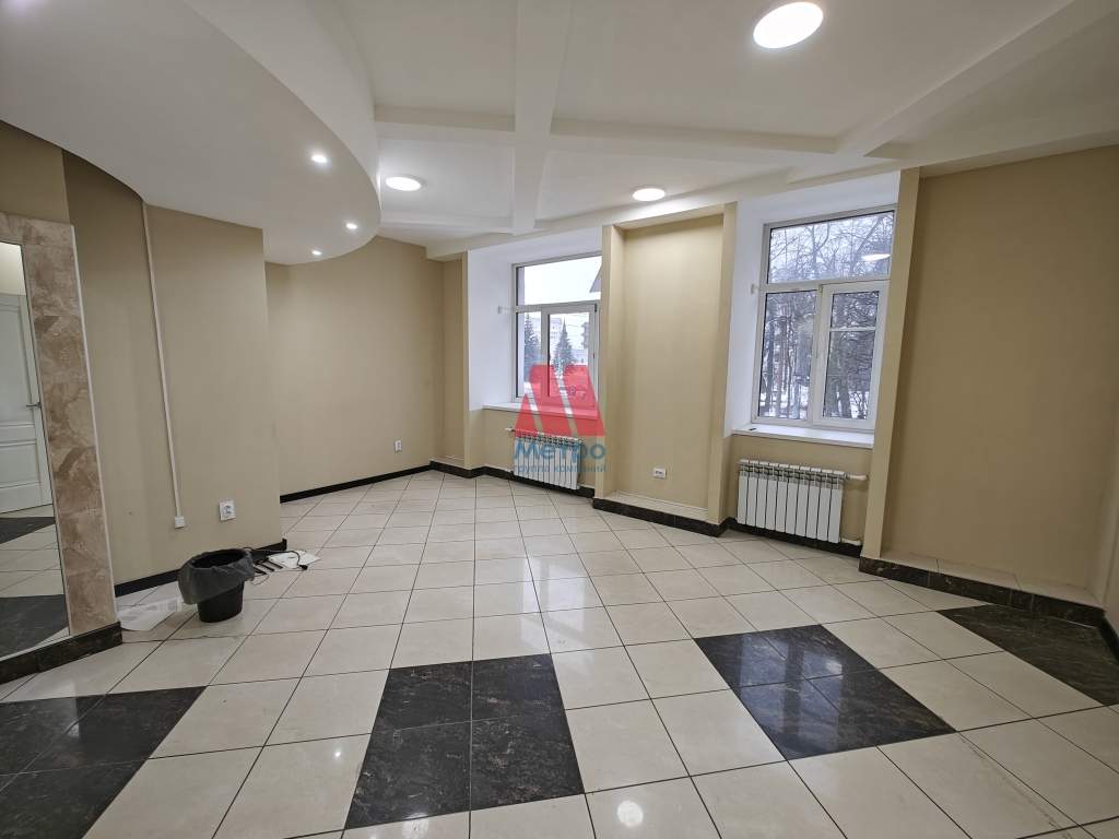 Сдам в аренду офис 146 м.кв.